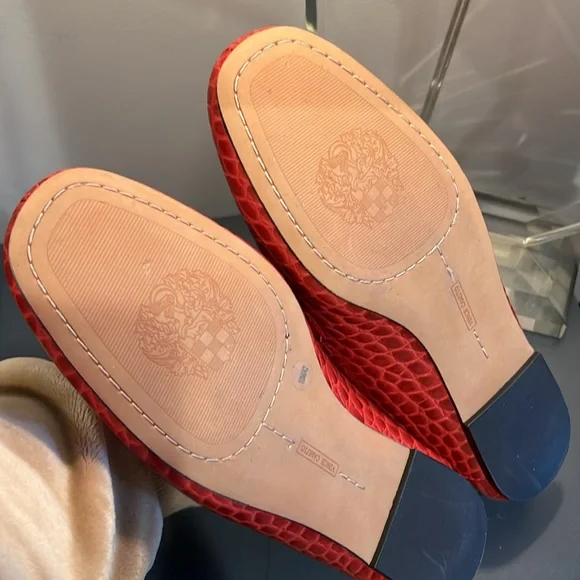 Vince Camuto red croco leather loafer with gunmetal chain on vamp. - Picture 10 of 13